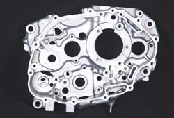 CBF系列 摩托車發(fā)動機箱體、邊蓋